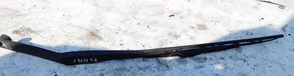 Hyundai Santa Fe Front wiper blade arm
