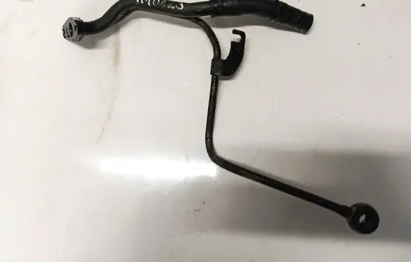 Toyota Avensis T250 Turbo turbocharger oiling pipe/hose 
