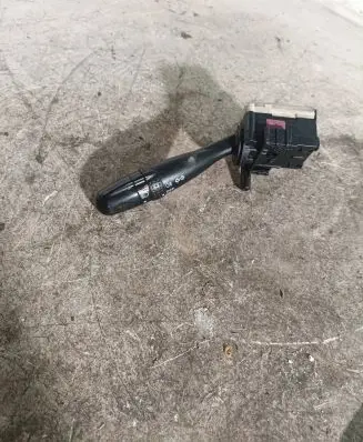 Toyota Corolla E120 E130 Indicator stalk 173681