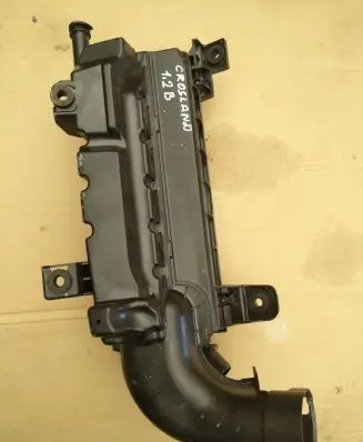 Opel Crossland X Air filter box 9812735680