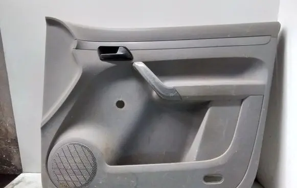 Volkswagen Caddy Front door card panel trim