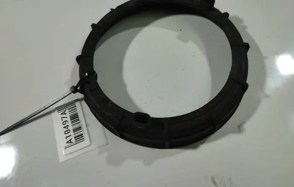 Citroen C4 Grand Picasso In tank fuel pump screw locking ring/nut 