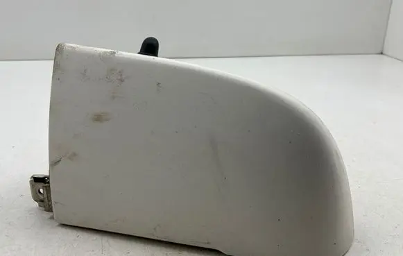 Nissan Primastar Rear bumper corner part panel trim 3850668 93850669 8200229882