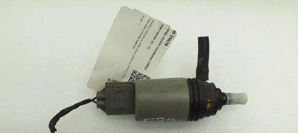 BMW 3 E90 E91 Windscreen/windshield washer pump 6934159 67126934159