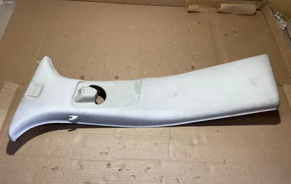 Jaguar XJ X351 (B) pillar trim (top) AW93F24397AL 153000592 AW93F24397