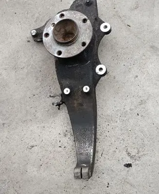 BMW 5 F10 F11 Front wheel hub spindle knuckle