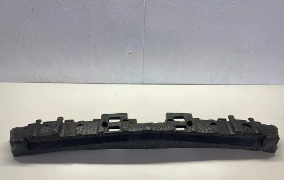 Front bumper foam support bar