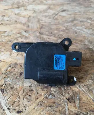 Hyundai i30 Air flap motor/actuator D332AG7AA AA113000