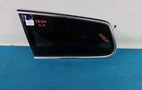 Volkswagen PASSAT B7 Rear side window IMPRK1588167