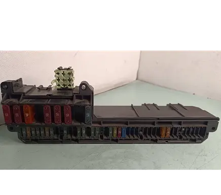 BMW 5 E60 E61 Fuse box set 15613290