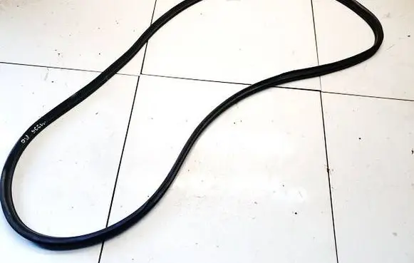 Mazda CX-30 Rubber seal front coupe door