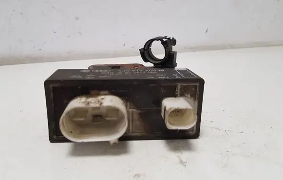 Coolant fan relay