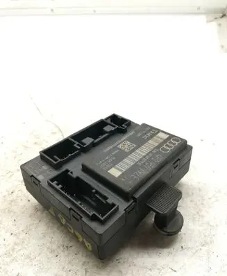 Audi A6 S6 C6 4F Comfort/convenience module 4F0959792E