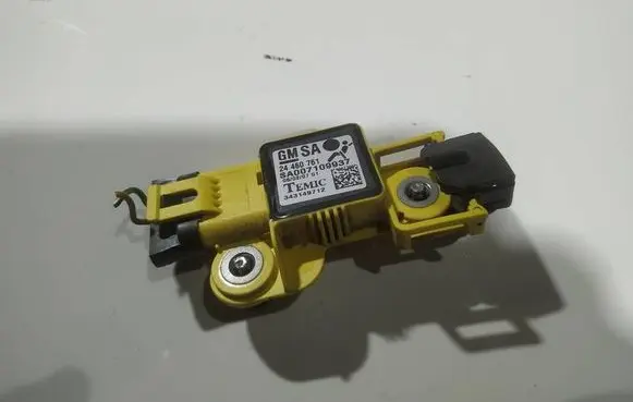 Opel Zafira B Airbag deployment crash/impact sensor 24460761