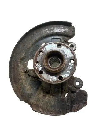 Volvo V70 Front wheel hub