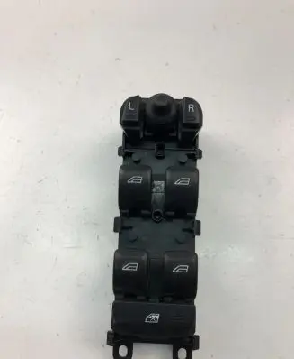 Volvo V40 Electric window control switch 31376495