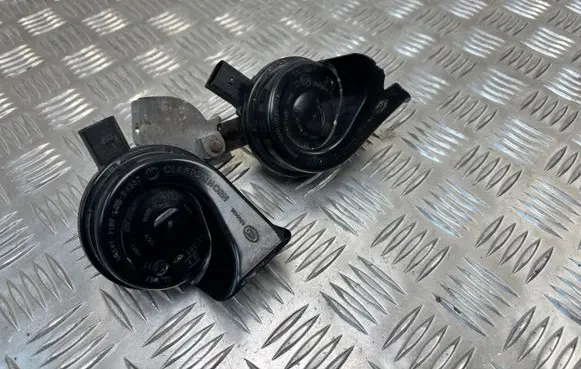 Skoda Rapid (NH) Horn signal 6R0951221B 5JA951206