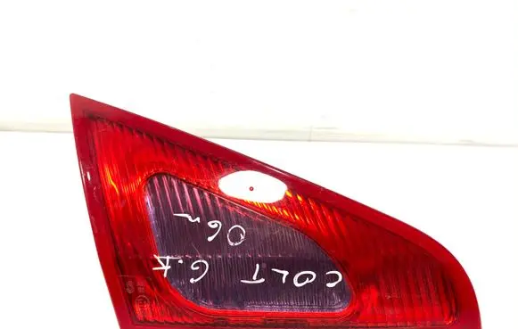 Mitsubishi Colt Tailgate rear/tail lights MN105625 2348