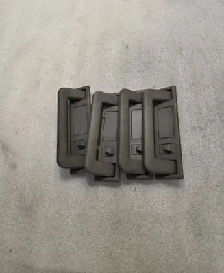 Audi A6 S6 C4 4A A set of handles for the ceiling 