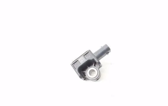 Infiniti Q30 Airbag deployment crash/impact sensor A1668210151