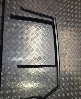 BMW X2 F39 Rear door glass trim molding 7420835 DA11223