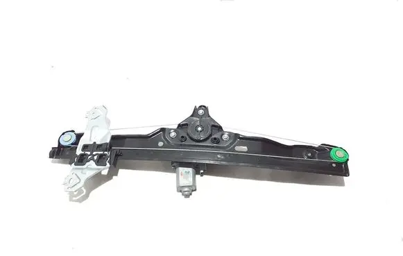 Renault Kadjar Front door window regulator with motor 807207795R