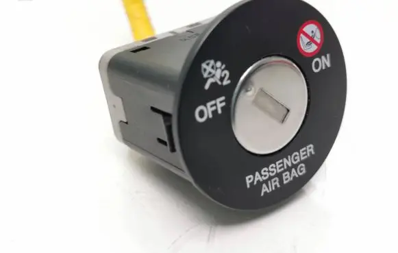 KIA Soul Passenger airbag on/off switch 