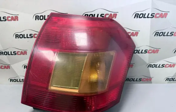 Toyota Corolla E120 E130 Rear/tail lights