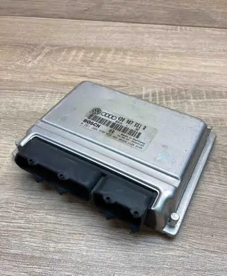 Audi A6 S6 C5 4B Engine control unit/module ECU 4D0907551R 0261204690