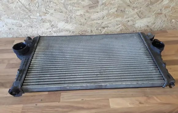 Volkswagen Sharan Intercooler radiator 7M3145604 3M2119L440AA
