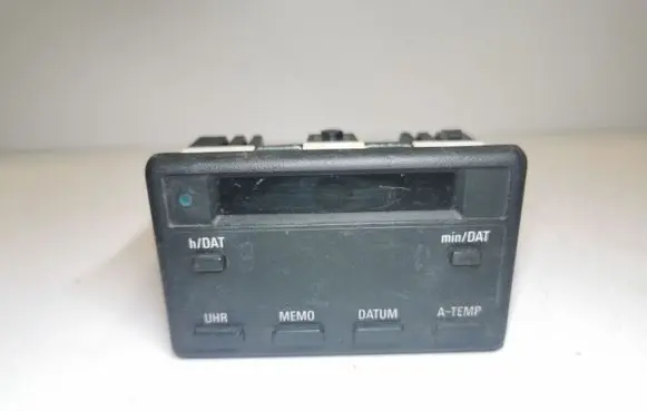 BMW 5 E34 Screen/display/small screen 1374288