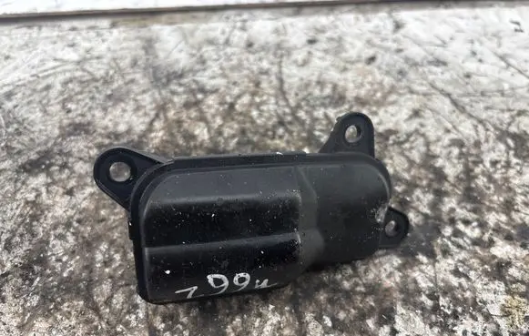 BMW 3 E90 E91 Intake manifold valve actuator/motor 70308150 ES0010