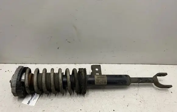 BMW 5 F10 F11 Front shock absorber/damper 6797767
