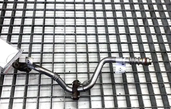 Dacia Duster II Turbo turbocharger oiling pipe/hose 151976181R