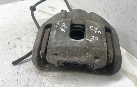 BMW 7 E65 E66 Front brake caliper 6030324