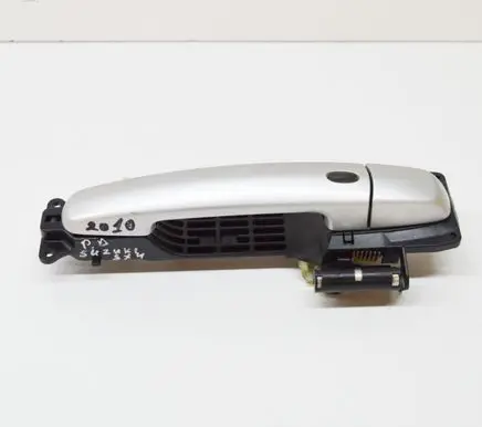 Suzuki SX4 Front door exterior handle