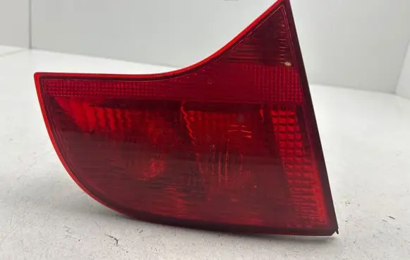 Audi A4 S4 B7 8E 8H Tailgate rear/tail lights 8E9945093 484501 ULO749001