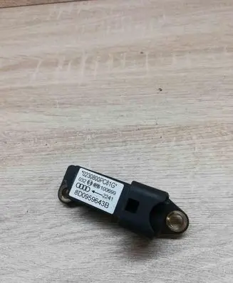 Audi A4 S4 B5 8D Airbag deployment crash/impact sensor 8D0959643B