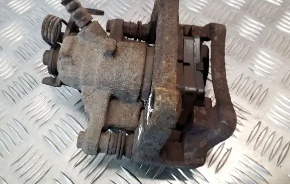 Opel Vivaro Rear brake caliper