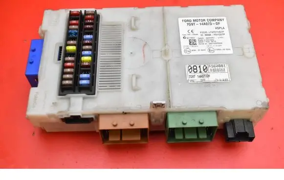 Fuse box set
