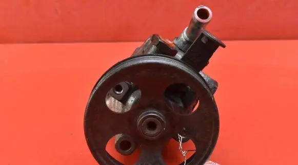 Subaru Forester SG Power steering pump