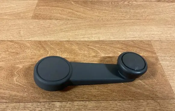 Ford Focus Rear door window winding handle F23342