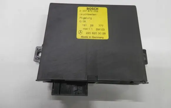 Mercedes-Benz S W220 Light module LCM 2208203026