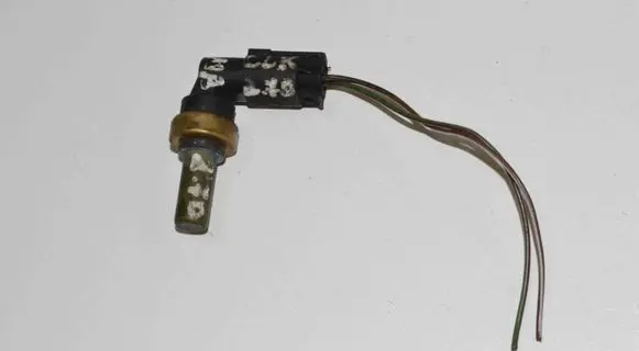 Mercedes-Benz CLK A209 C209 Other devices A0005425118