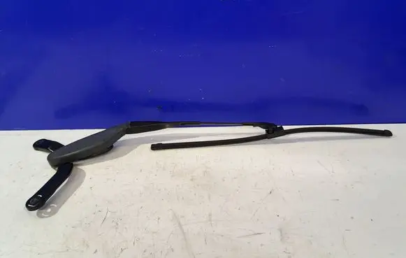 Mercedes-Benz E W211 Windshield/front glass wiper blade A2118201244