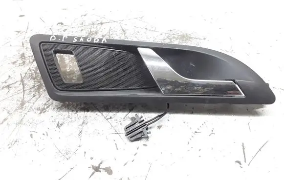 Front door interior handle