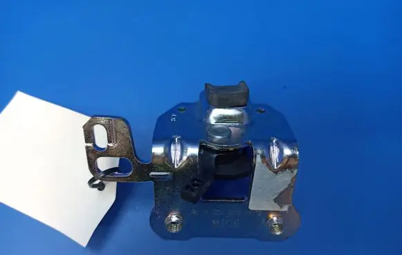 Mercedes-Benz C W204 Seat back rest lock catch A2049200572