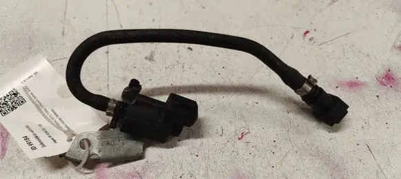 Jaguar XF X250 Turbo solenoid valve 70435600 15T043