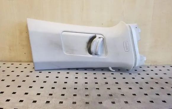 Seat Toledo IV (NH) (B) pillar trim (top) 5JA868312 5AJ867244