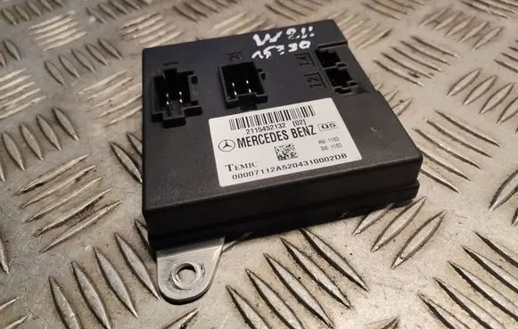 Mercedes-Benz E W211 Central body control module 2115452132